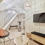 Superb Ac Center Bourse Place